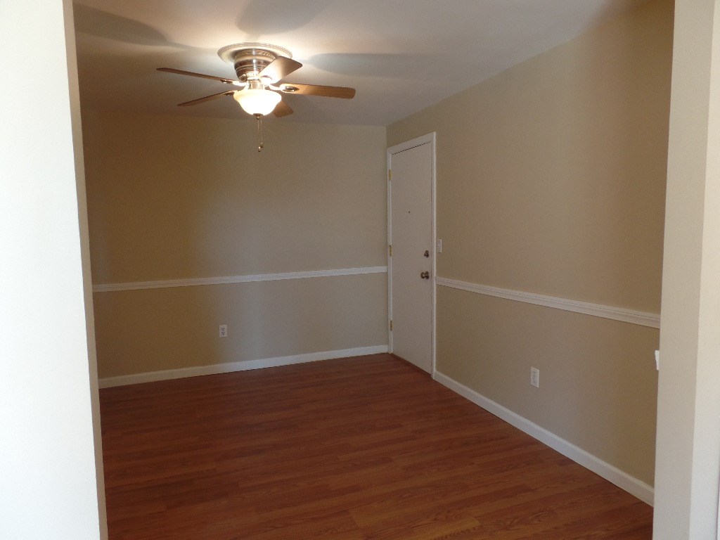 12 L English Village Road, Unit 303 Manchester, NH 03102 - Photo 5 of 19 Gallery Image 5
