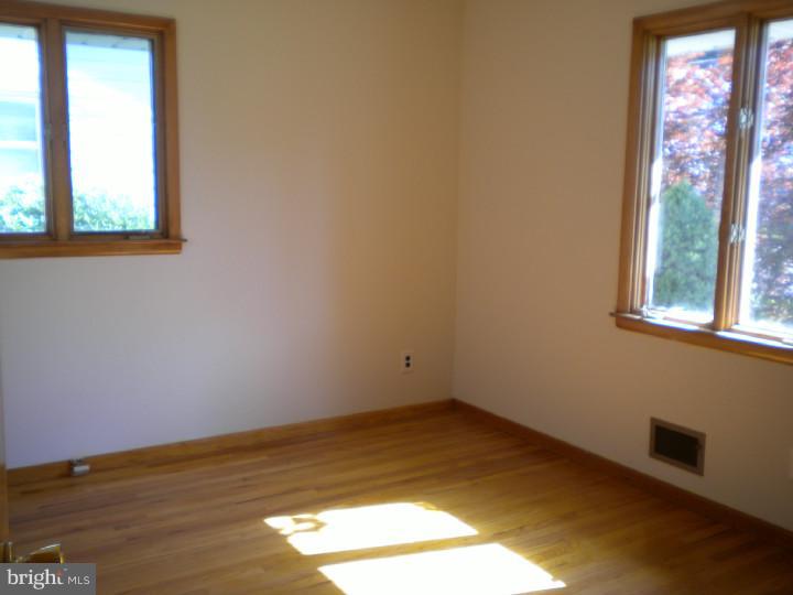 32 Cold Spring Road Mercerville, NJ 08619 - Photo 11 of 16 a view of empty room with window