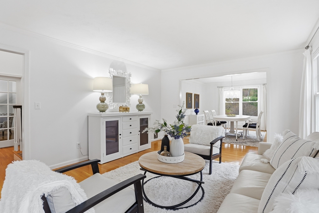16 Chestnut Street Acton, MA 01720 - Photo 10 of 42