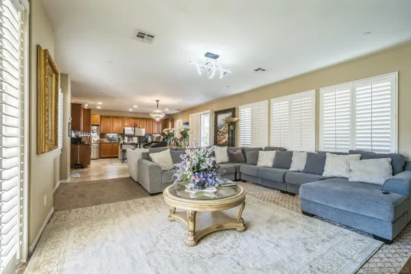 $1,049,000 | 3152 Beven Drive, Escondido, CA 92027