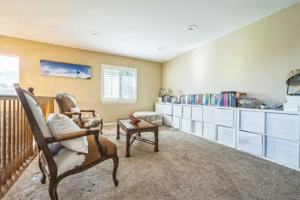 $1,049,000 | 3152 Beven Drive, Escondido, CA 92027