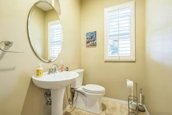 $1,049,000 | 3152 Beven Drive, Escondido, CA 92027
