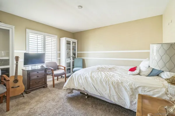 $1,049,000 | 3152 Beven Drive, Escondido, CA 92027