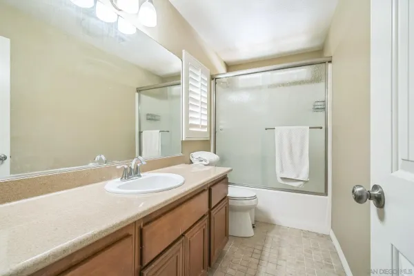 $1,049,000 | 3152 Beven Drive, Escondido, CA 92027