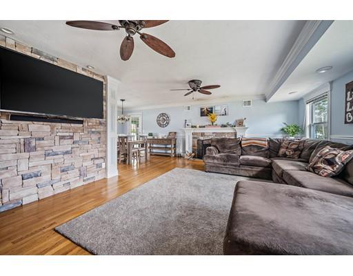 20 Woodland Road Bellingham, MA 02019 - Photo 3 of 23 Gallery Image 3
