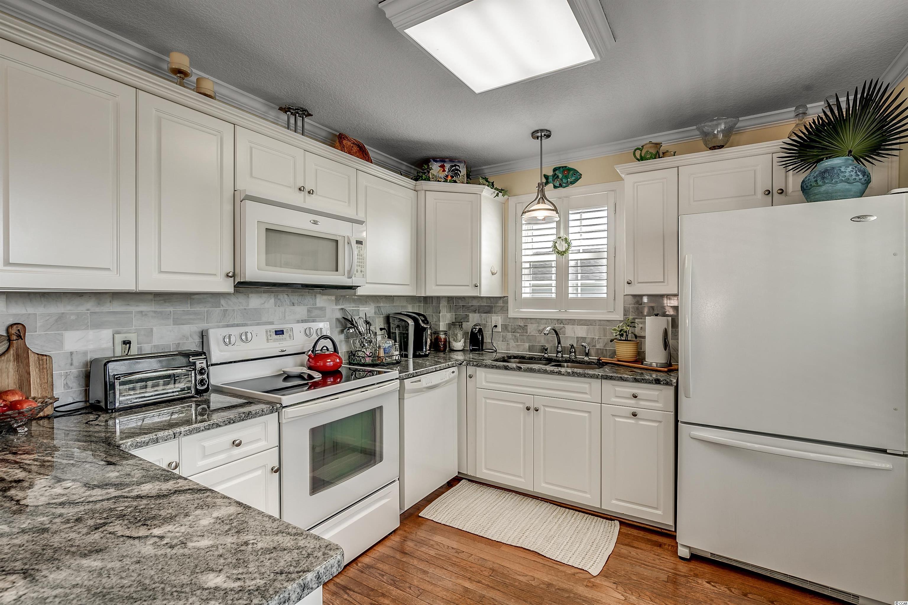 390 Silver Sand Lane Murrells Inlet, SC 29576 - Photo 8 of 30 Gallery Image 8