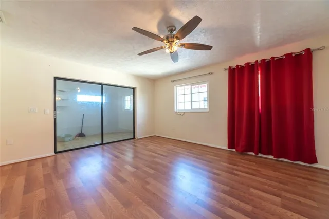 $5,900 | 5521 Westshore Drive, New Port Richey, FL 34652