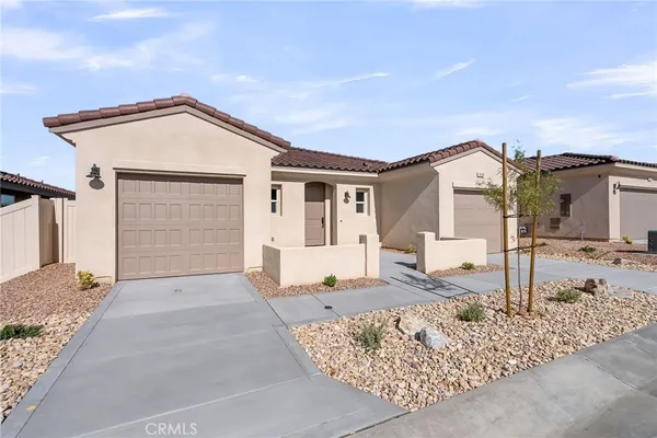 $369,900 | 7432 Desert Sky Drive, Yucca Valley, CA 92284
