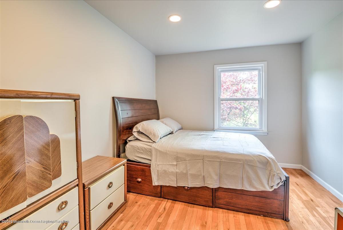 11 Bunker Hill Road Freehold, NJ 07728 - Photo 20 of 25 22-BEDROOM