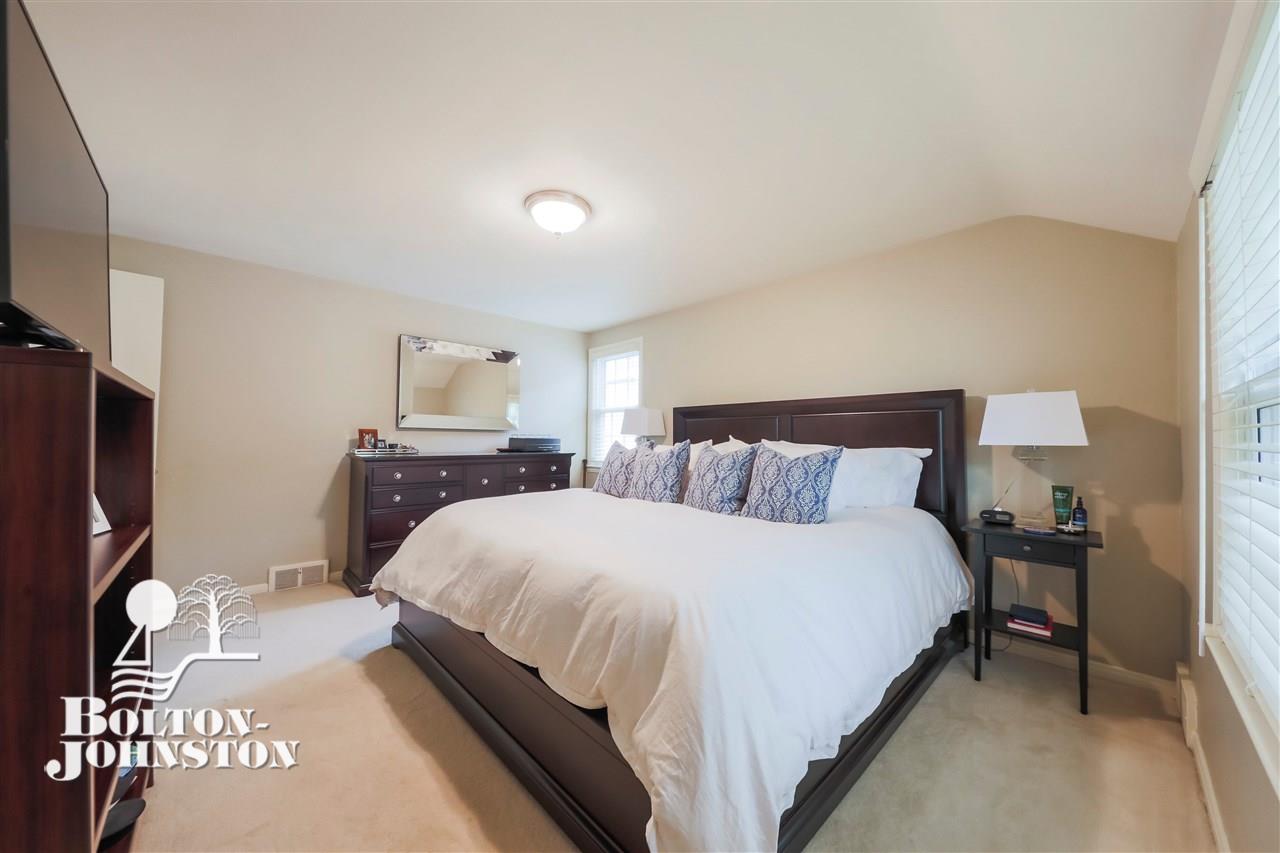 447 Moran Road Grosse Pointe Farms, MI 48236 - Photo 19 of 27