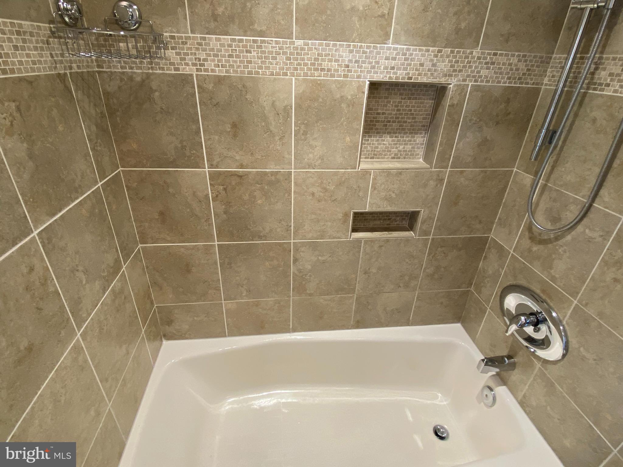 6108 Mantle Road Burke, VA 22015 - Photo 46 of 97 NICE!