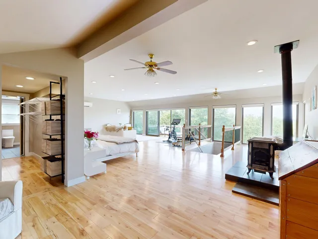 $695,000 | 26 Squiers Alley, Nobleboro, ME 04555