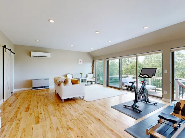 $695,000 | 26 Squiers Alley, Nobleboro, ME 04555