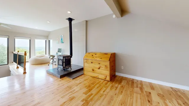 $695,000 | 26 Squiers Alley, Nobleboro, ME 04555