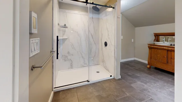 $695,000 | 26 Squiers Alley, Nobleboro, ME 04555