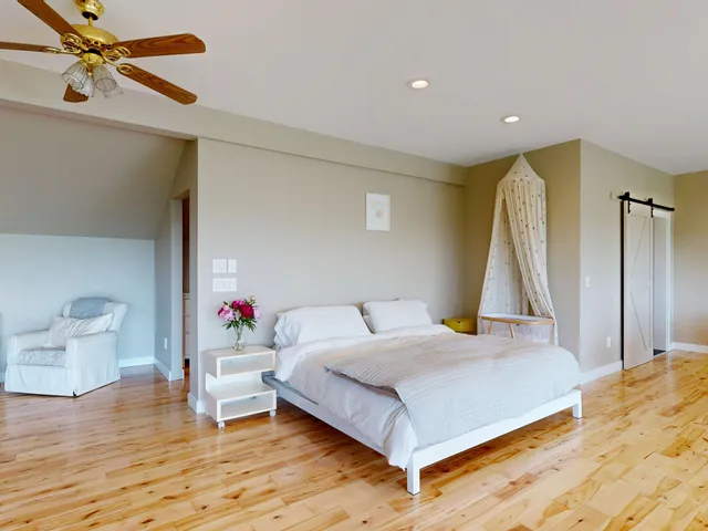 $695,000 | 26 Squiers Alley, Nobleboro, ME 04555