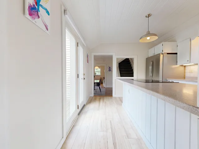 $695,000 | 26 Squiers Alley, Nobleboro, ME 04555