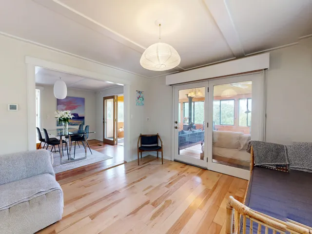 $695,000 | 26 Squiers Alley, Nobleboro, ME 04555