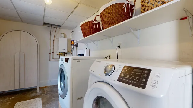 $695,000 | 26 Squiers Alley, Nobleboro, ME 04555