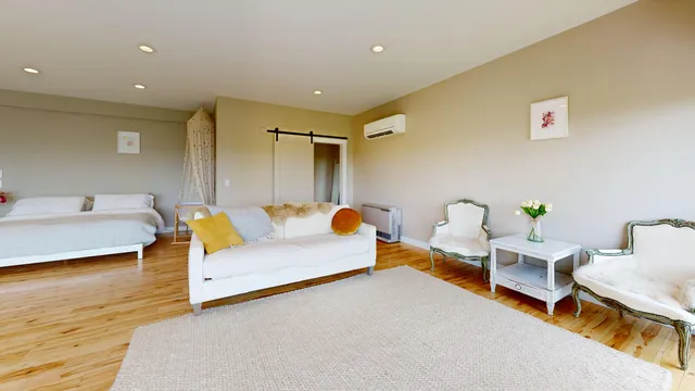 $695,000 | 26 Squiers Alley, Nobleboro, ME 04555