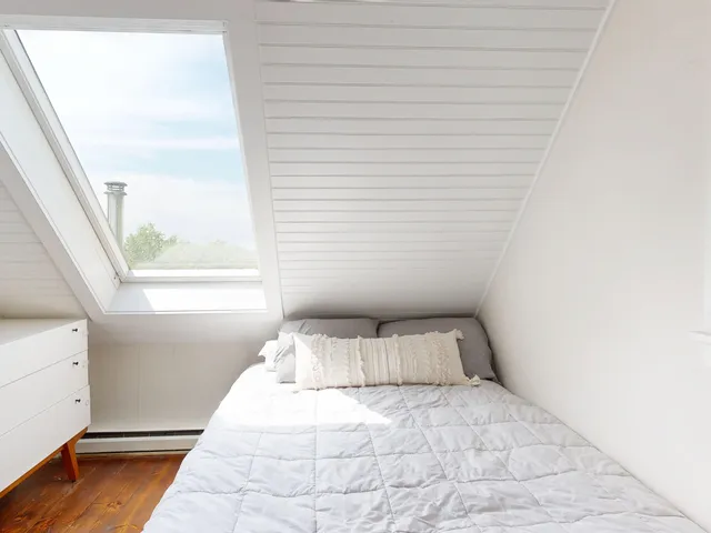 $695,000 | 26 Squiers Alley, Nobleboro, ME 04555