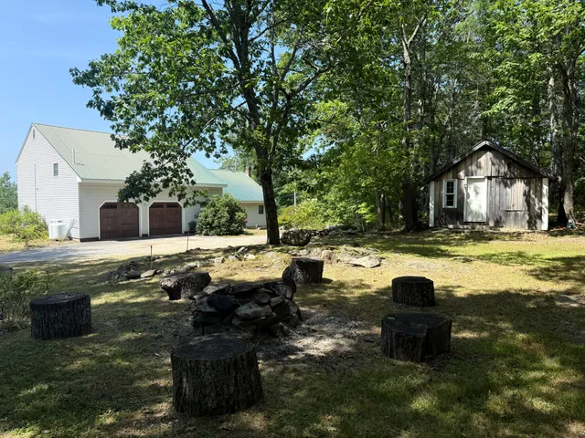 $695,000 | 26 Squiers Alley, Nobleboro, ME 04555