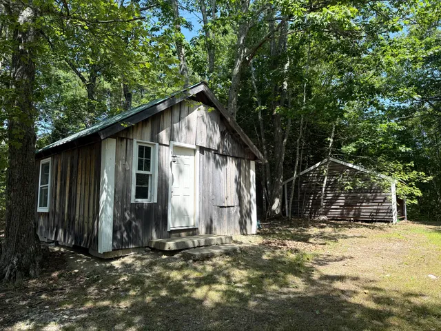 $695,000 | 26 Squiers Alley, Nobleboro, ME 04555