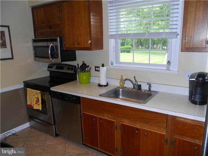 1960 Allentown Road Hatfield, PA 19440 - Photo 9 of 25 Kitchen
