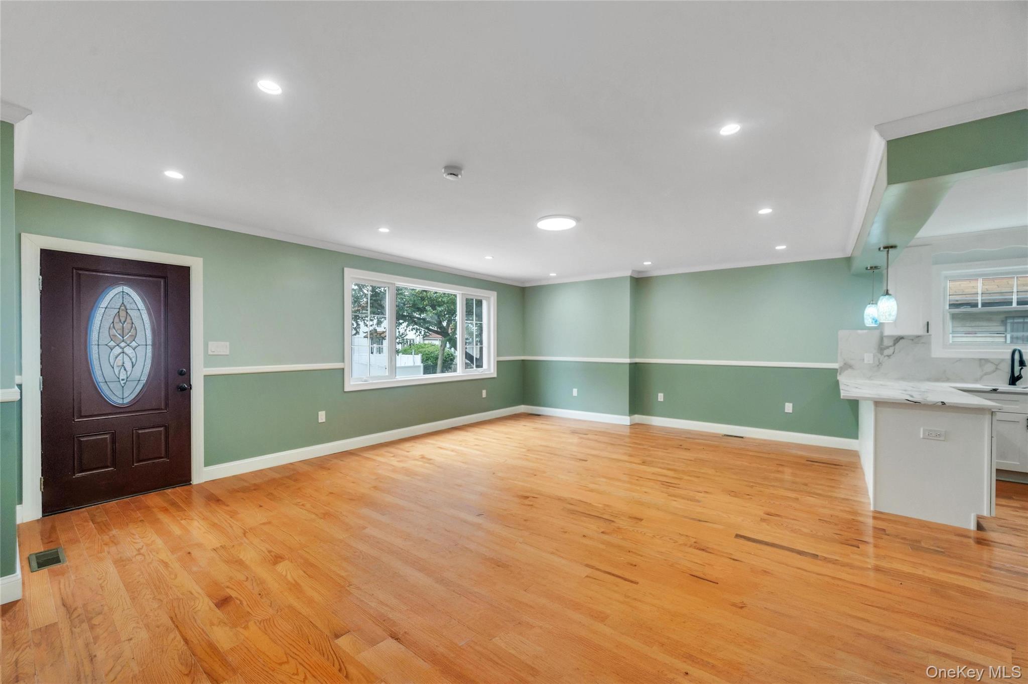 176-43 133rd Road Queens, NY 11434 - Photo 10 of 48 Gallery Image 10