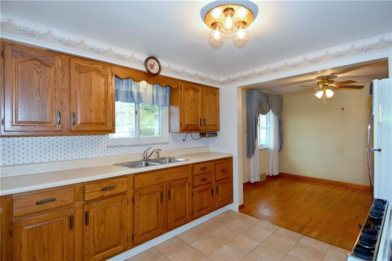 2930 Clearview Road Allison Park, PA 15101 - Photo 9 of 25 Gallery Image 9