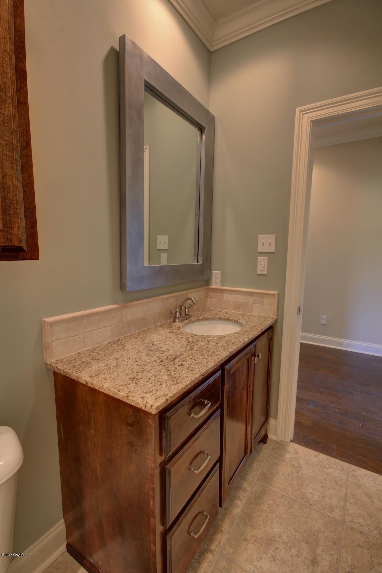 914 Russo Road New Iberia, LA 70563 - Photo 24 of 26 s__34