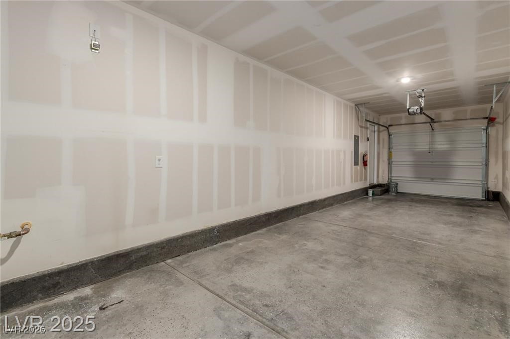 12283 Radiant Sunrise Road, Unit 3 Las Vegas, NV 89183 - Photo 23 of 42 2 car garage