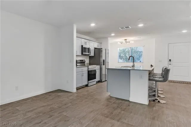 $1,850 | 12283 Radiant Sunrise Road, Unit 3, Las Vegas, NV 89183