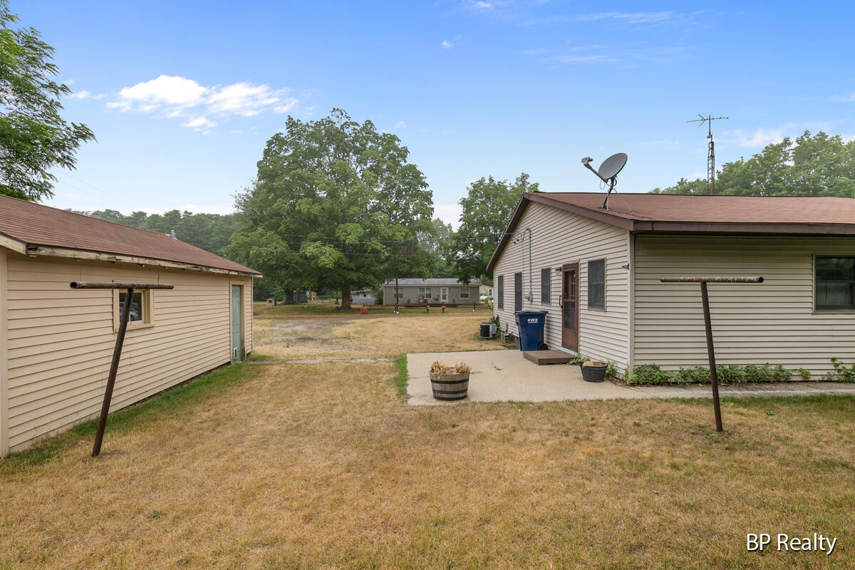 7715 Munger Road Ravenna, MI 49451 - Photo 18 of 25 IMG_1017