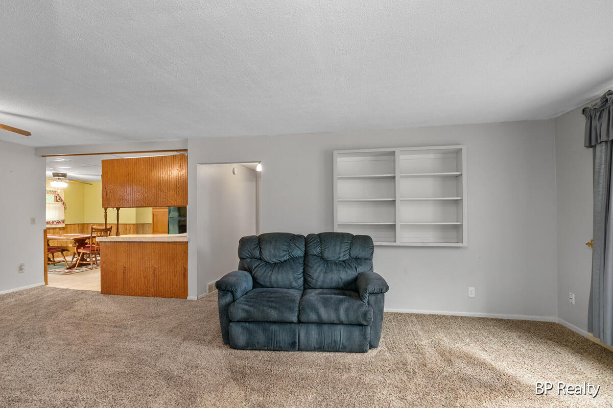 7715 Munger Road Ravenna, MI 49451 - Photo 6 of 25 IMG_1005