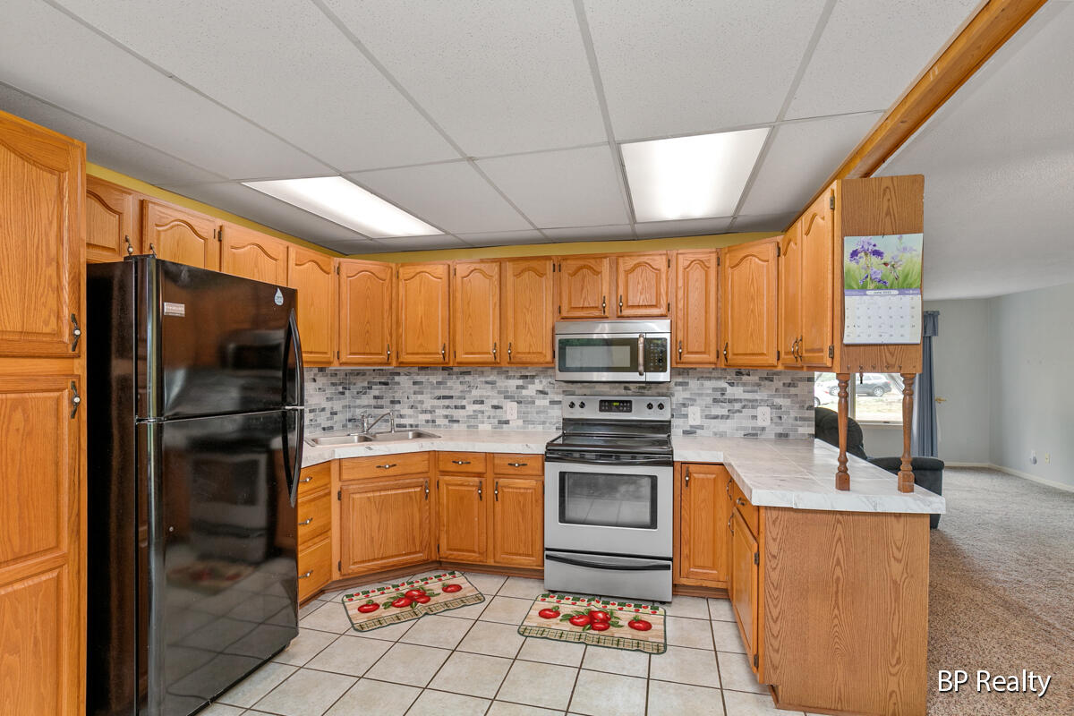 7715 Munger Road Ravenna, MI 49451 - Photo 9 of 25 IMG_1008