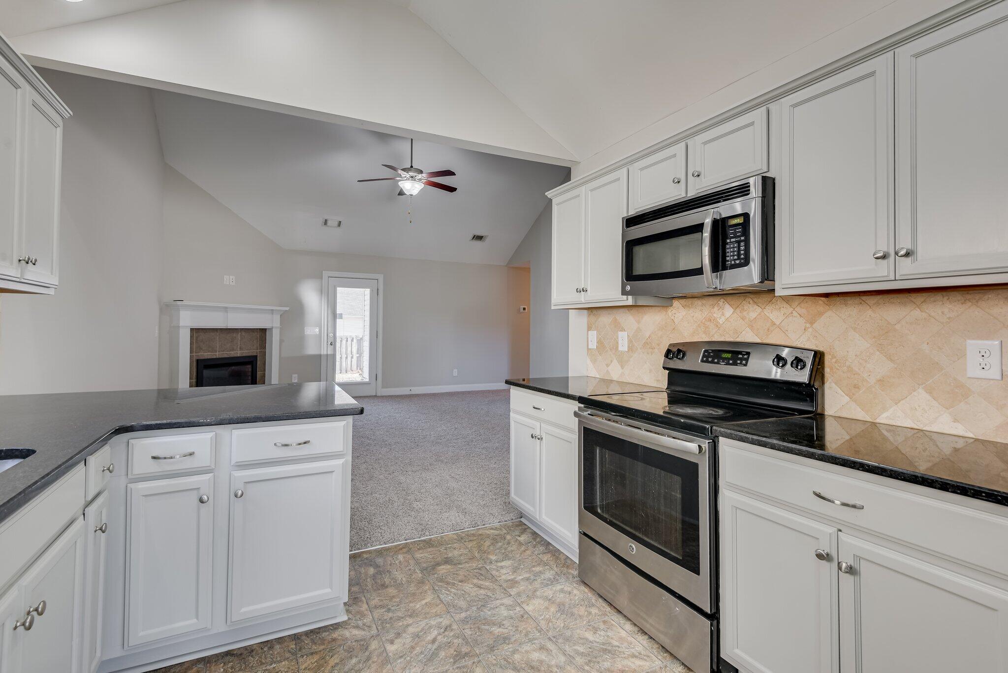 918 Inman Drive Grovetown, GA 30813 - Photo 14 of 32 114 (3)