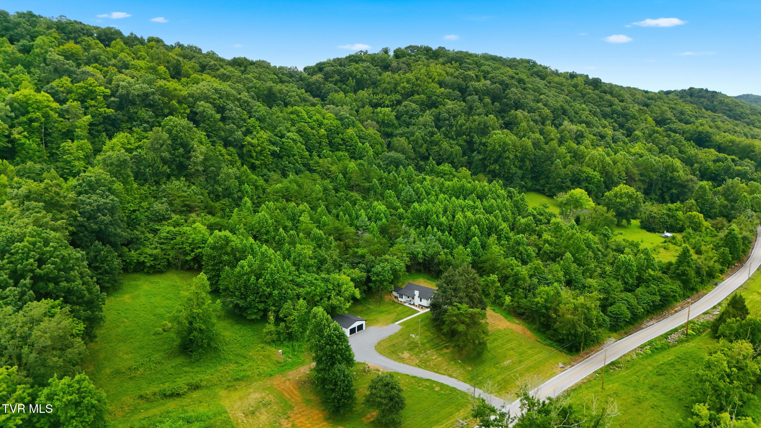 707 Cooks Valley Road Kingsport, TN 37664 - Photo 32 of 35 Drone