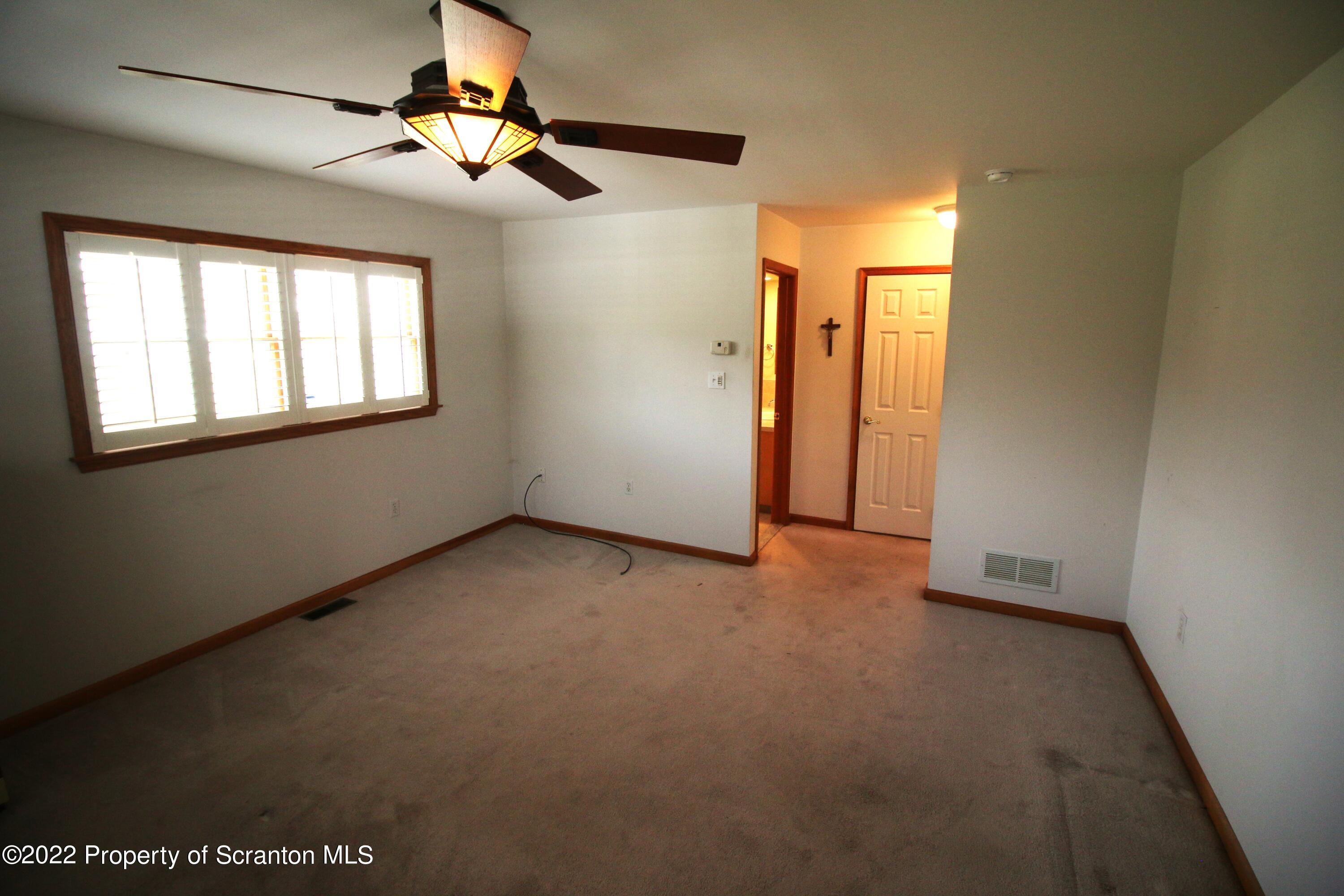 19 Wildernest Road Moscow, PA 18444 - Photo 18 of 38