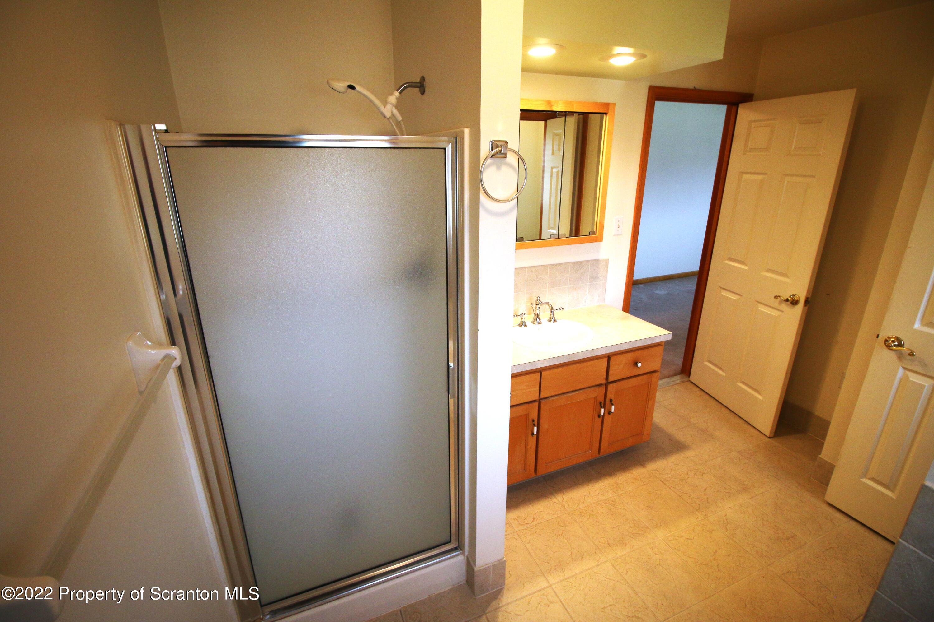 19 Wildernest Road Moscow, PA 18444 - Photo 22 of 38