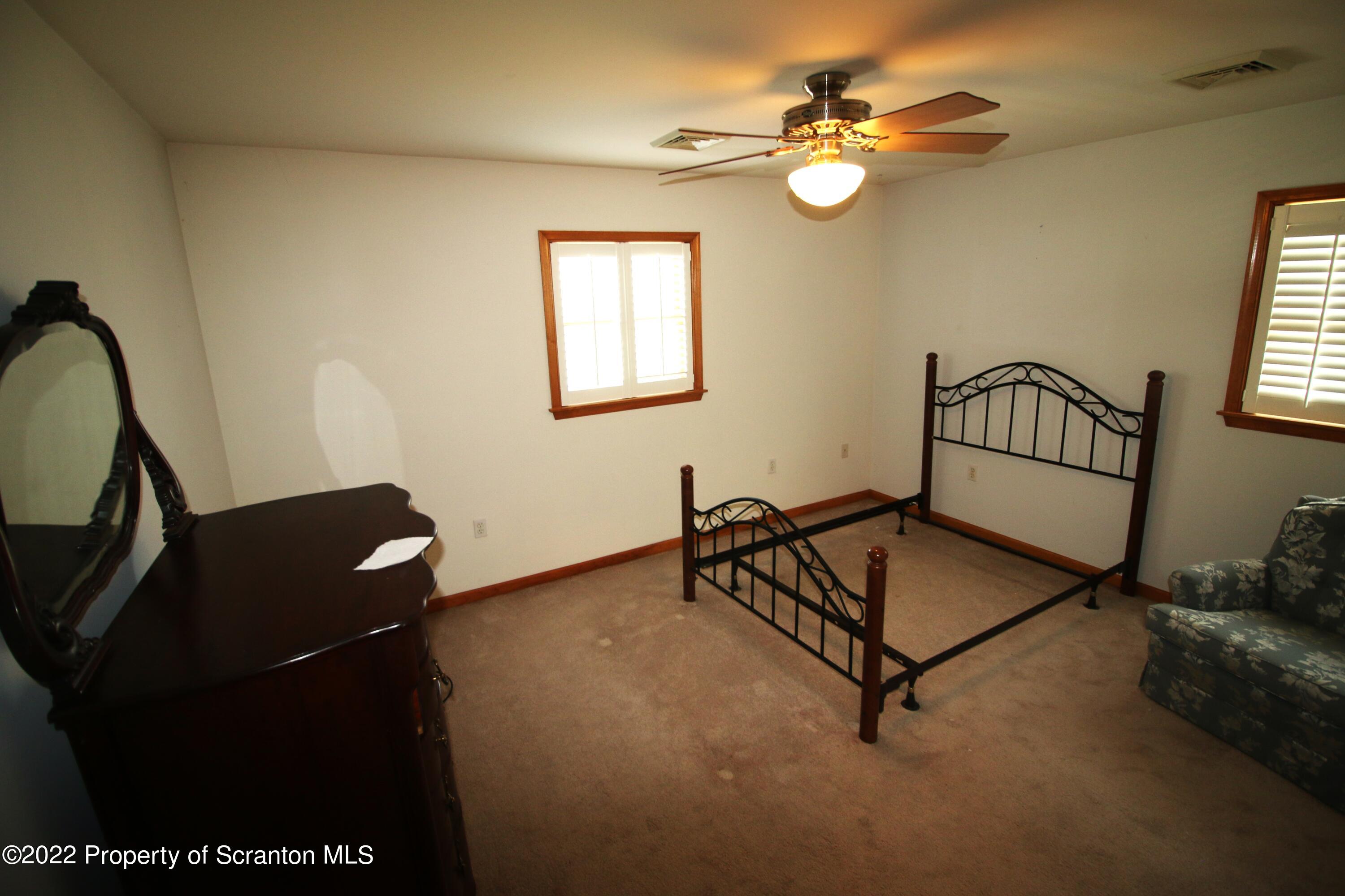19 Wildernest Road Moscow, PA 18444 - Photo 24 of 38