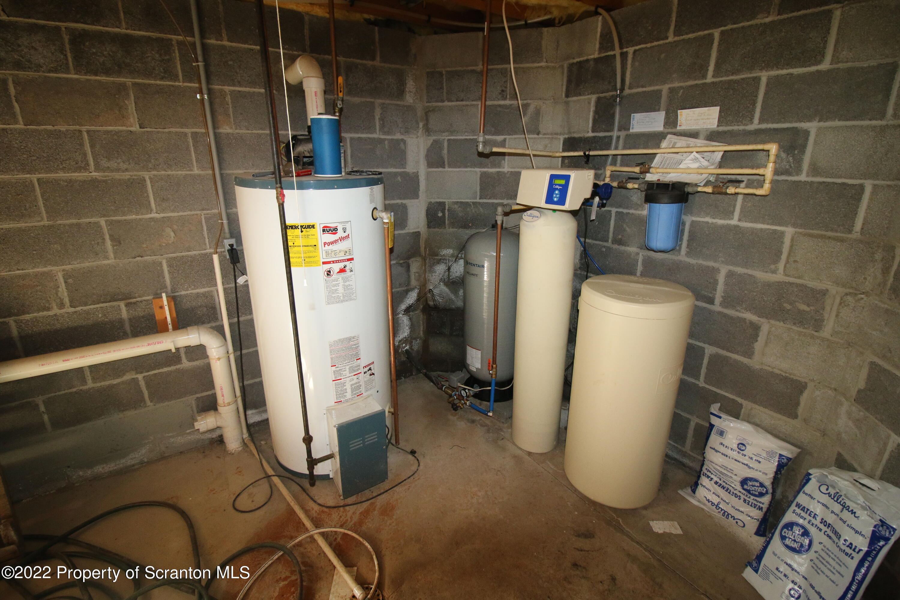 19 Wildernest Road Moscow, PA 18444 - Photo 34 of 38