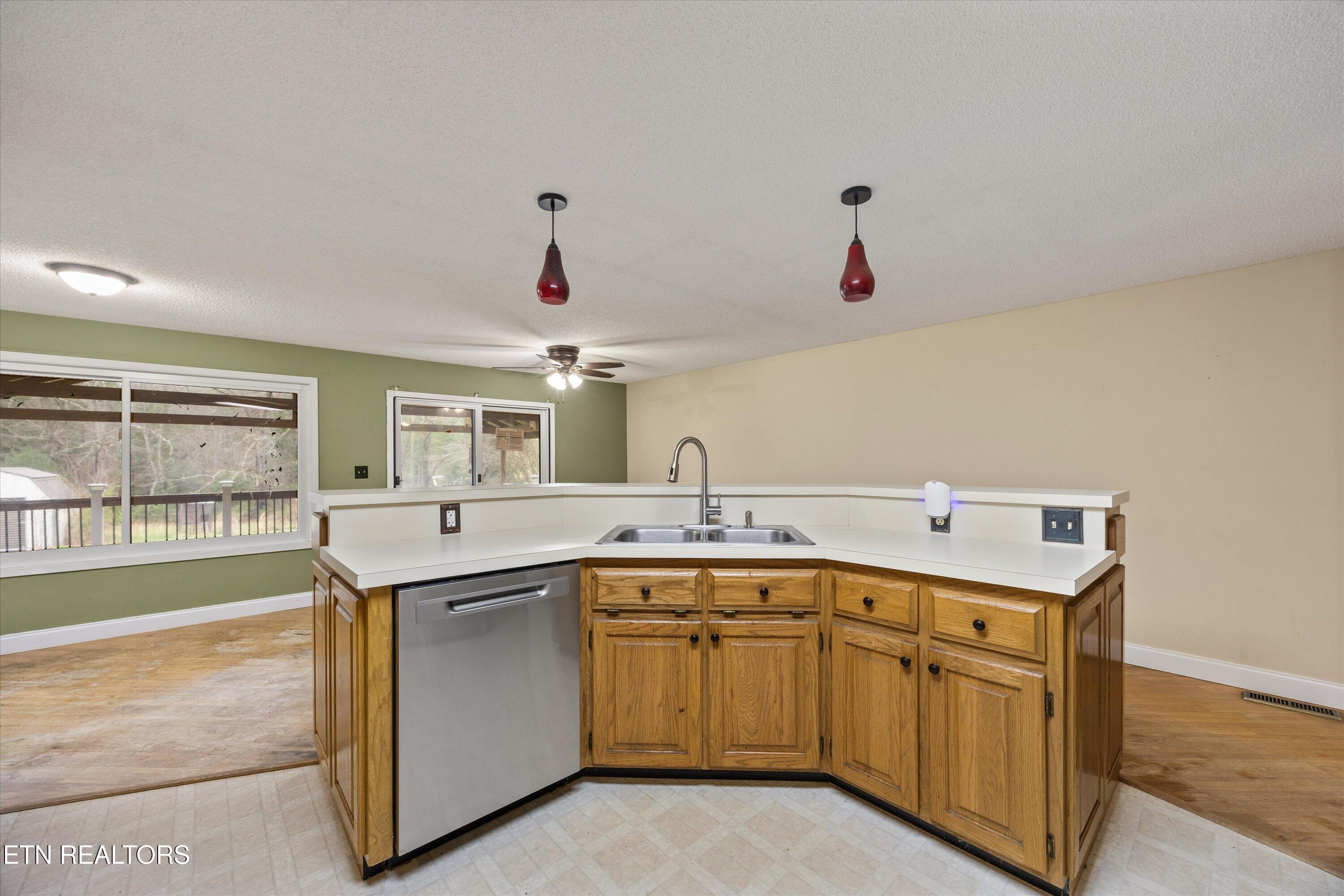 1334 Niggs Creek Road Oneida, TN 37841 - Photo 12 of 59 13-1334 Niggs Creek Rd16