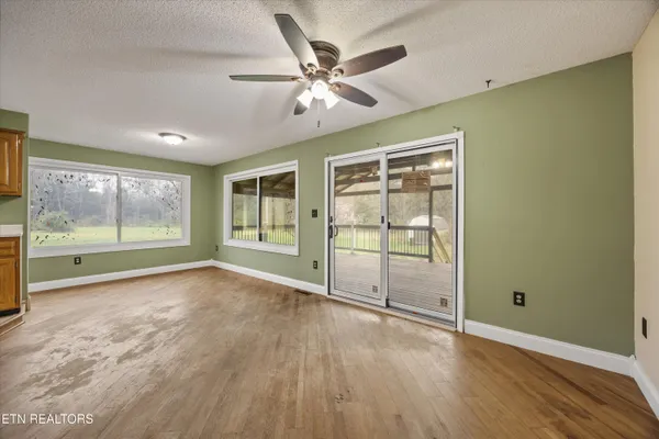 $439,900 | 1334 Niggs Creek Road, Oneida, TN 37841