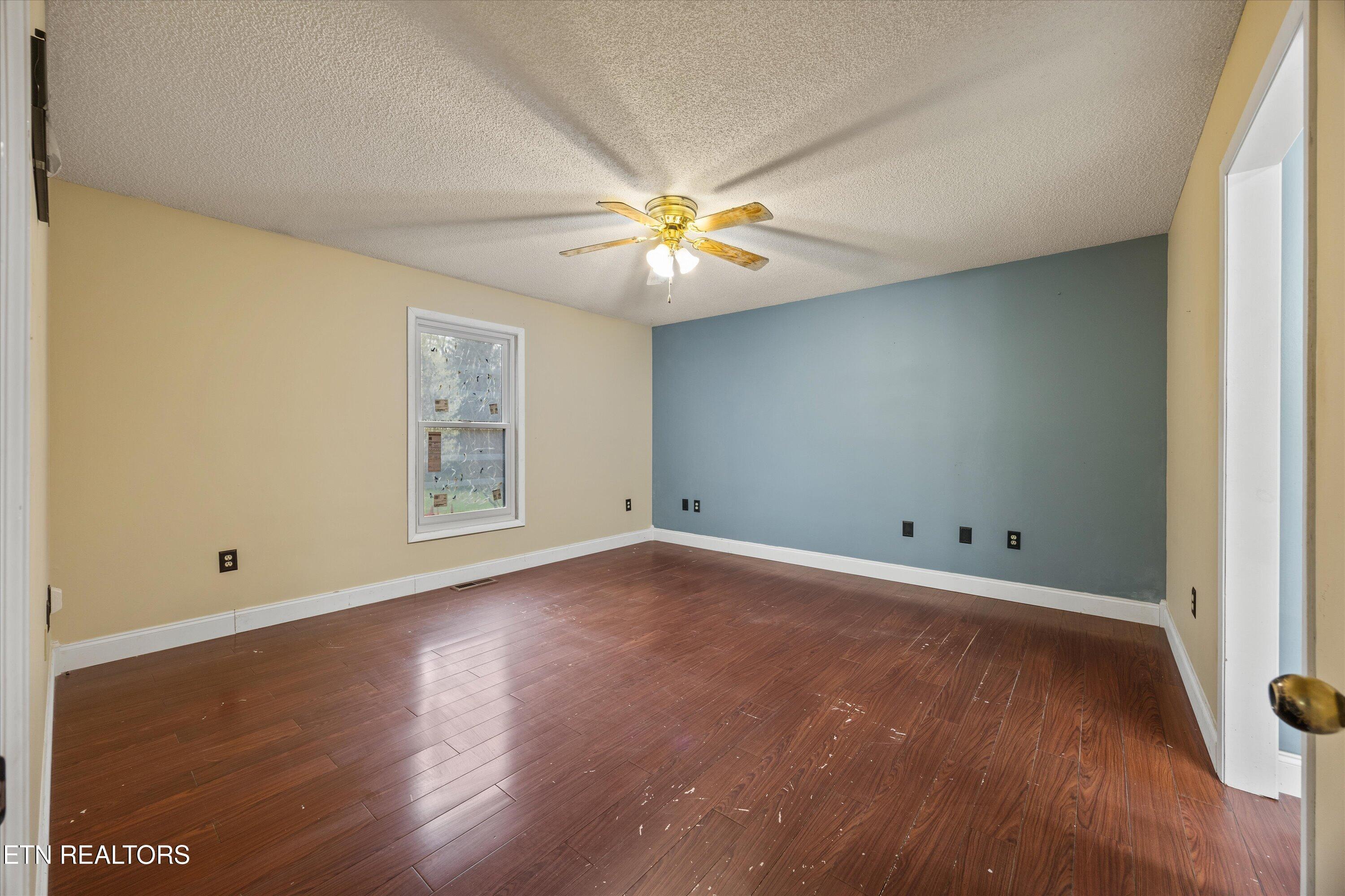 1334 Niggs Creek Road Oneida, TN 37841 - Photo 25 of 59 26-1334 Niggs Creek Rd31