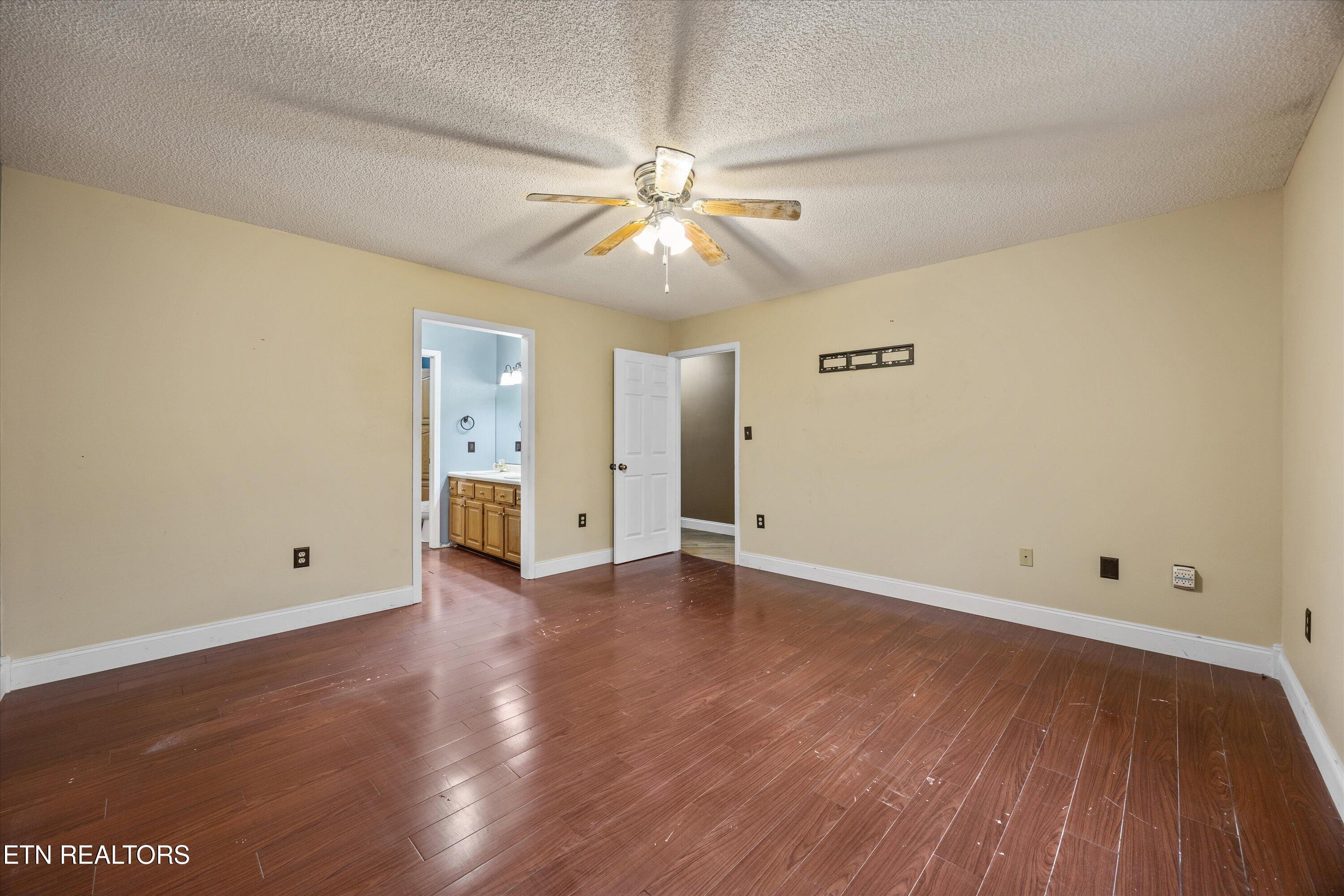 1334 Niggs Creek Road Oneida, TN 37841 - Photo 26 of 59 27-1334 Niggs Creek Rd32