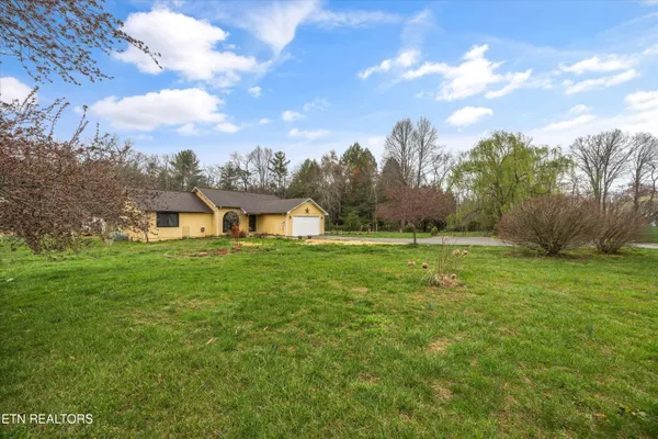 $439,900 | 1334 Niggs Creek Road, Oneida, TN 37841