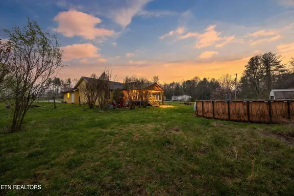 $439,900 | 1334 Niggs Creek Road, Oneida, TN 37841