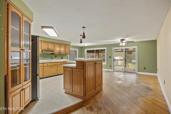 $439,900 | 1334 Niggs Creek Road, Oneida, TN 37841