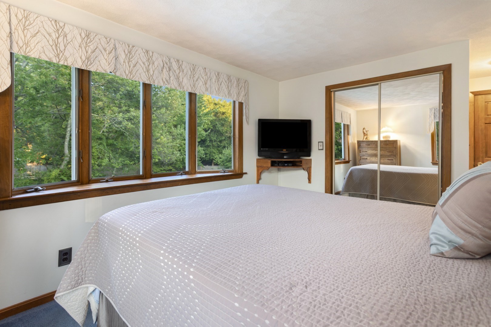 12 Carpenter Road Lynnfield, MA 01940 - Photo 24 of 40 Gallery Image 24